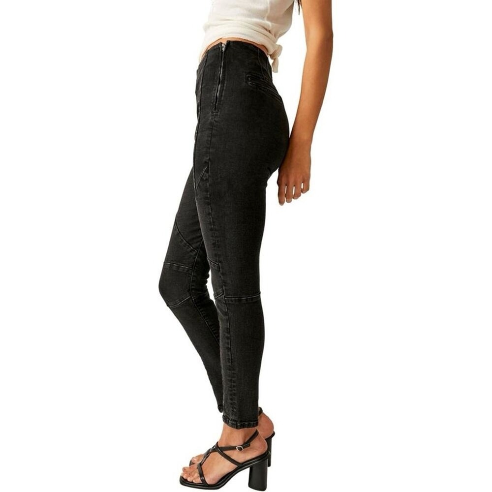 Free People We The Free Bella Moto Mid Rise Skinny Jeans Sz.24 NWT - Picture 2 of 9